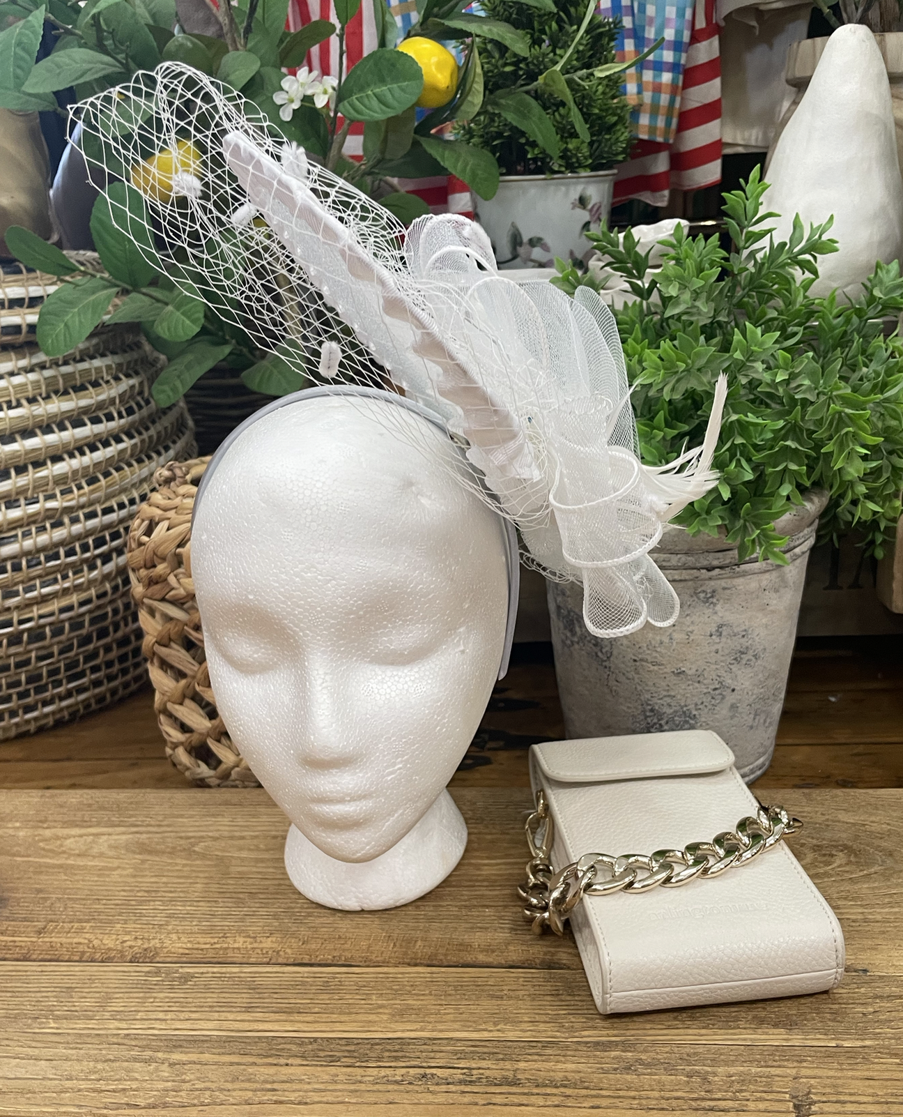 Lara Fascinator