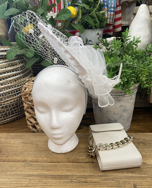 Lara Fascinator