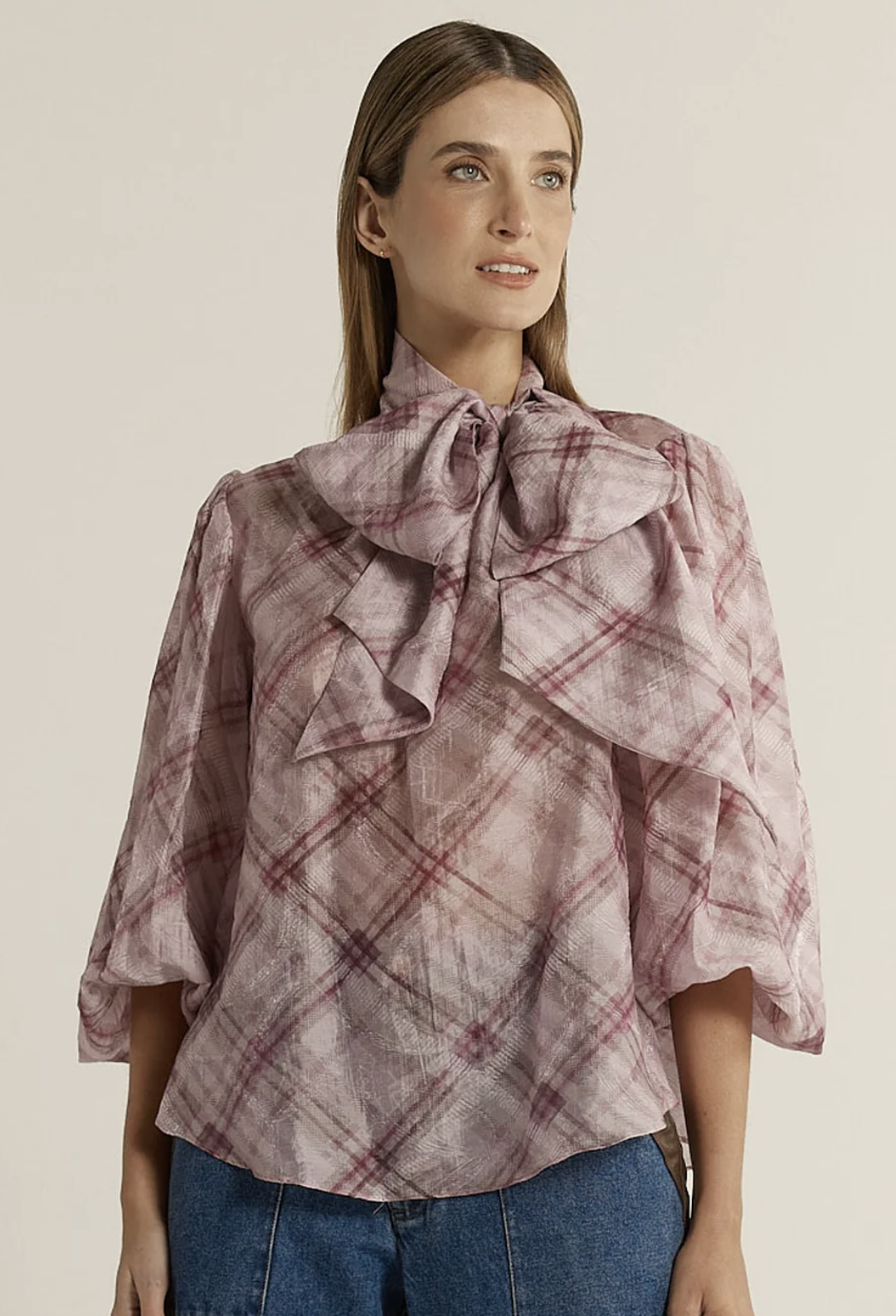 Eve Pussybow Blouse