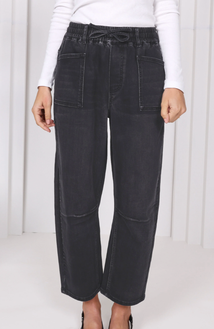 Leo Barrel Jean