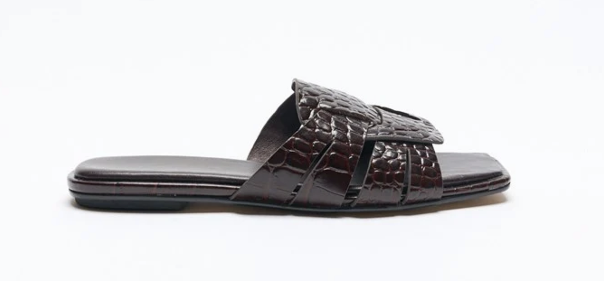 Agnes Choc Croc Slide