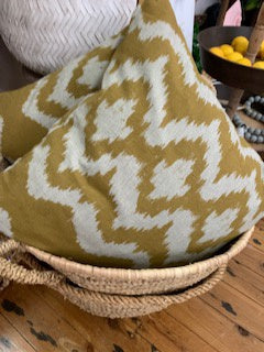 Cushion tuscan mustard