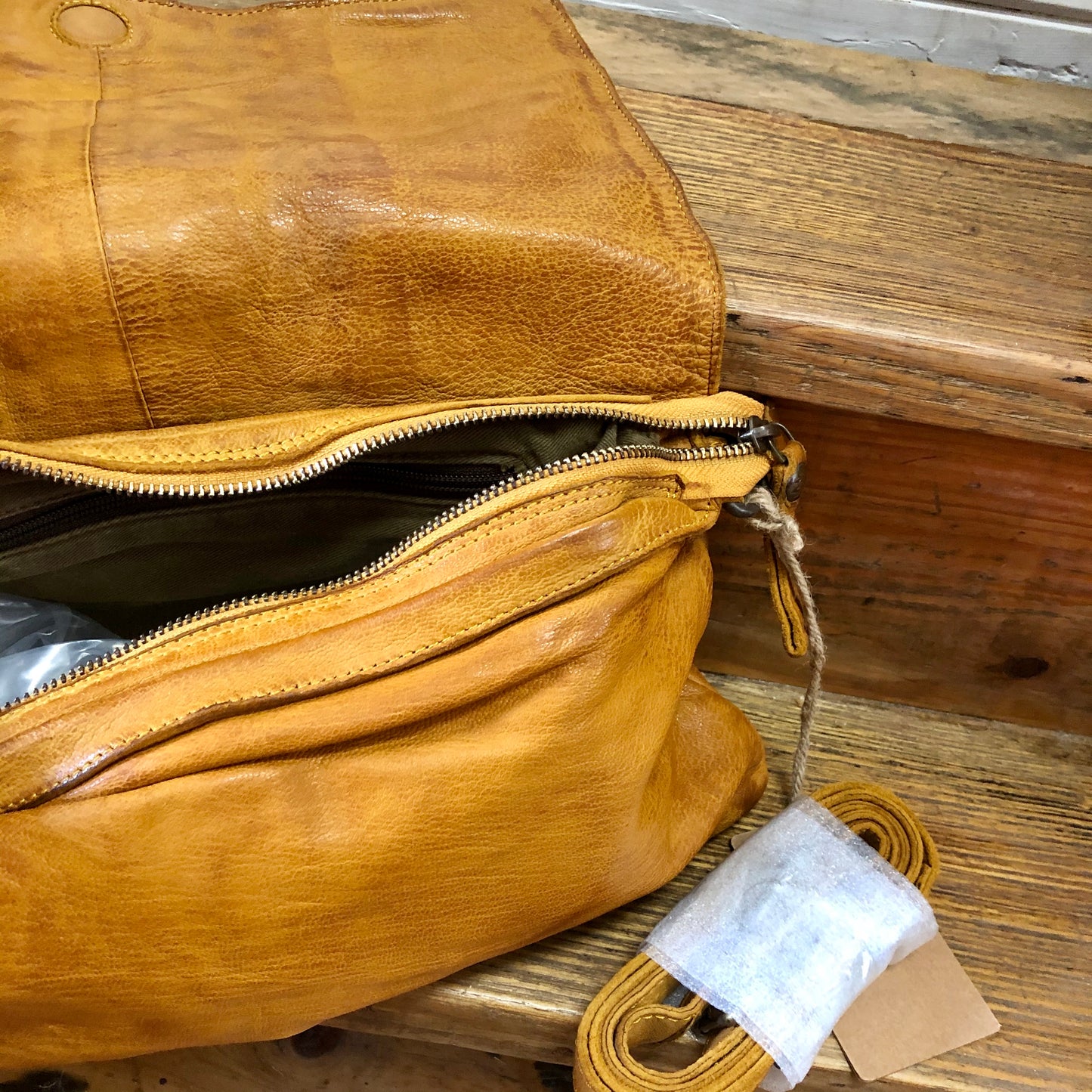 Chika oversized clutch