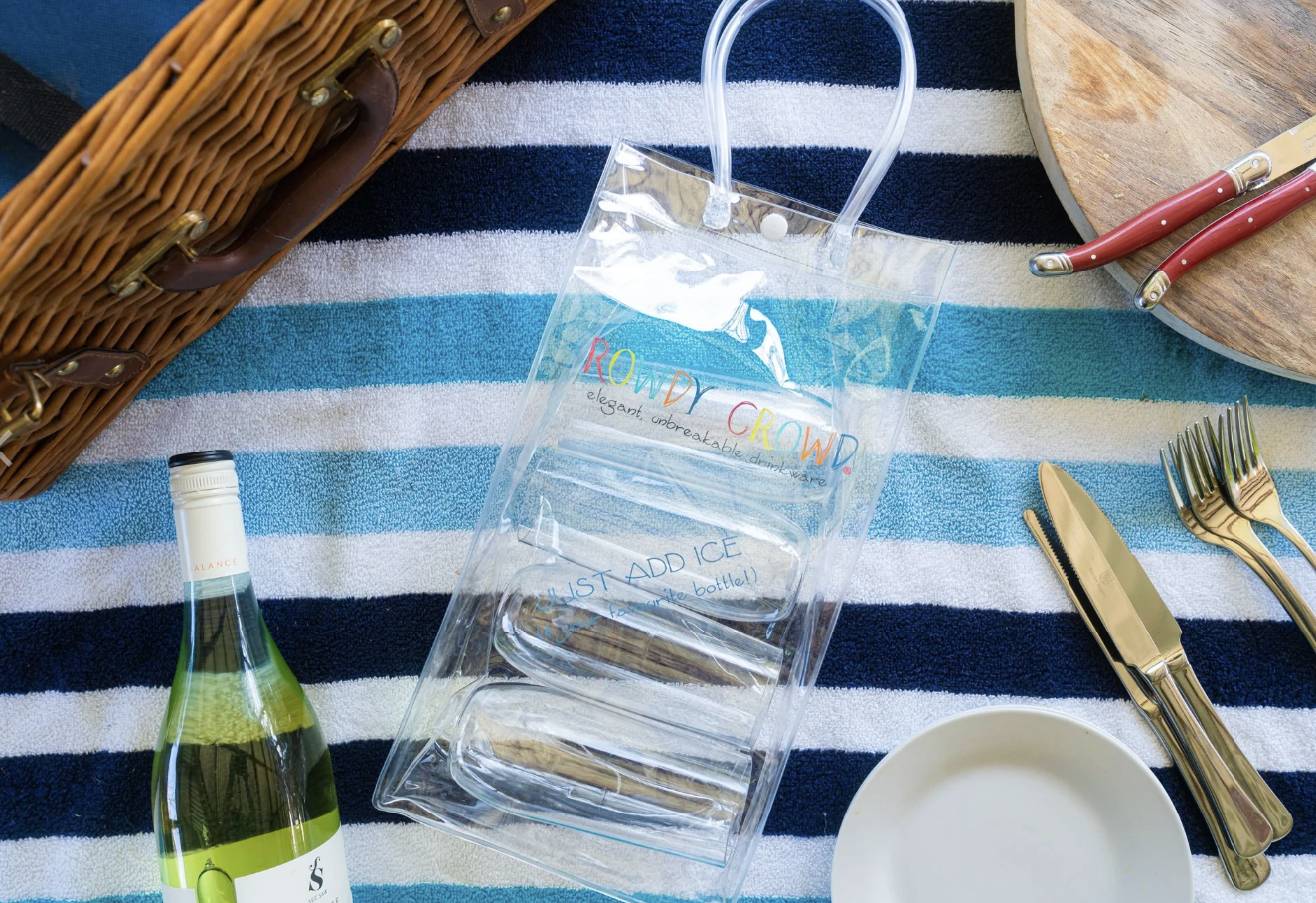 Cool Wowdies Wine + Champagne