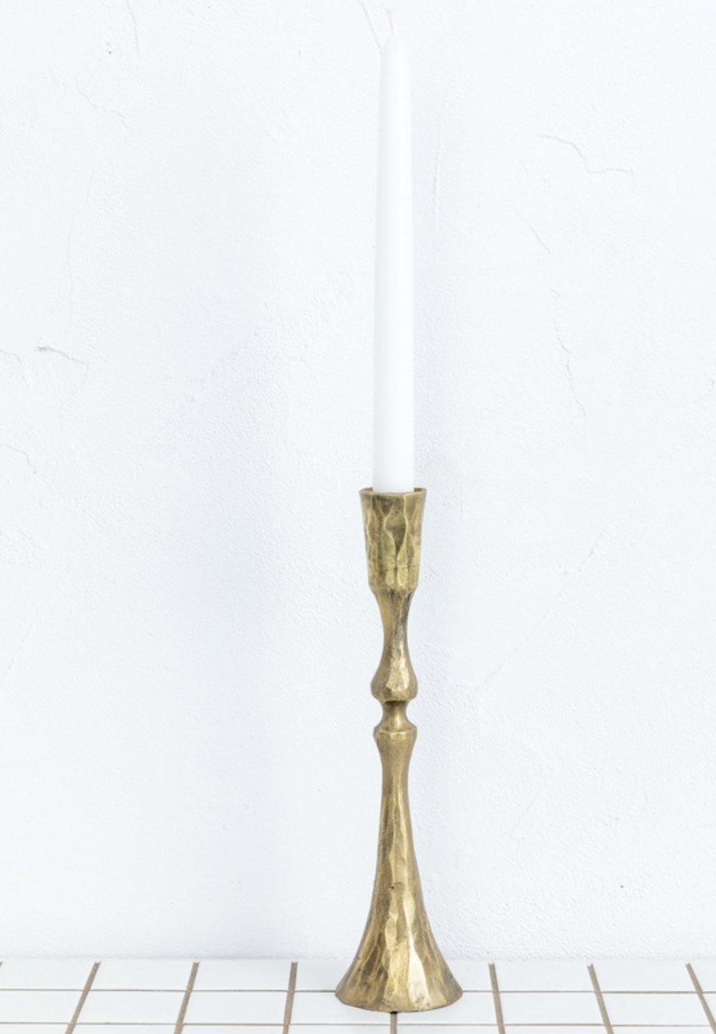 Diamond candle holder