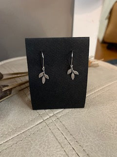 Gum Leaf earrings