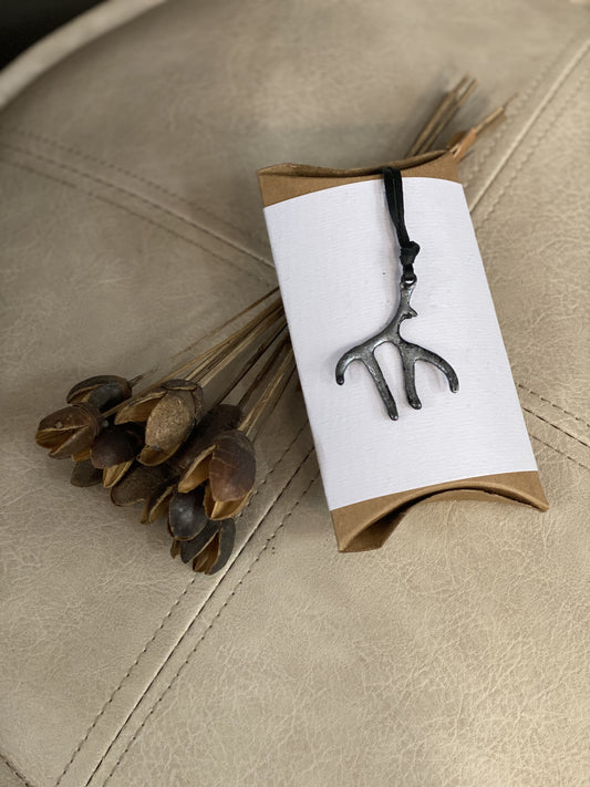 Twiggy Necklace by Koak