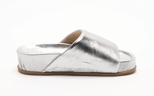 Kendall Leather Slide