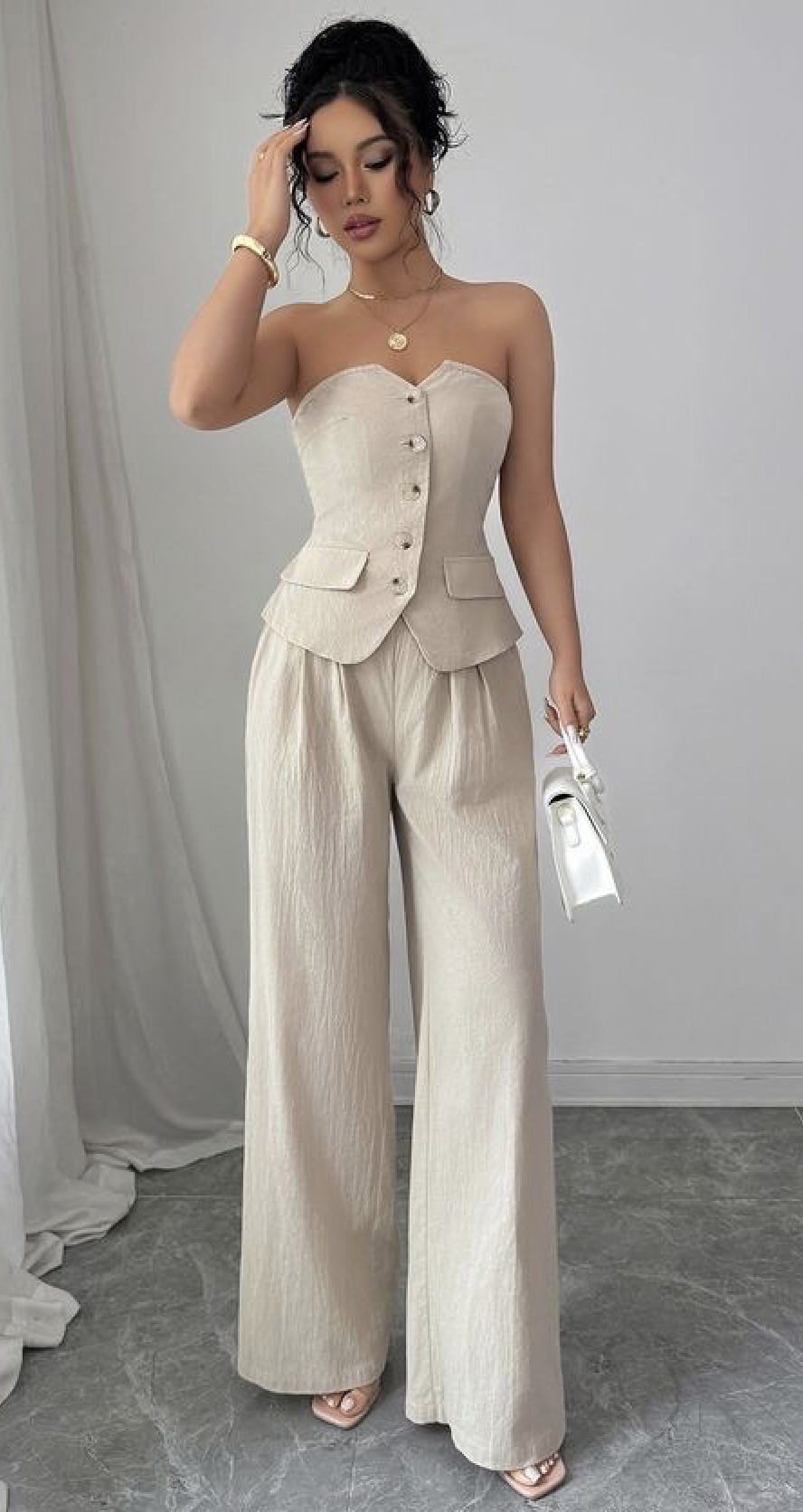 Demi Set