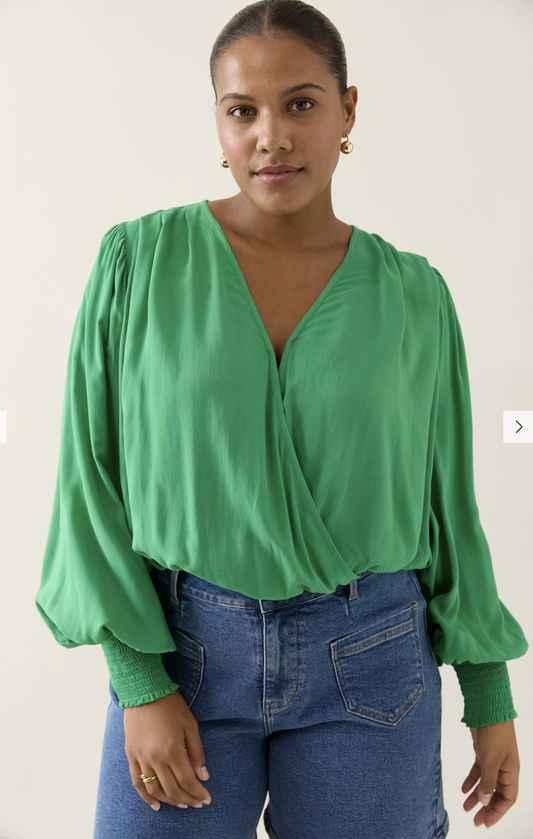 Oline Cropped Top