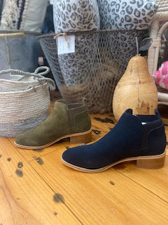 Cora Suede
